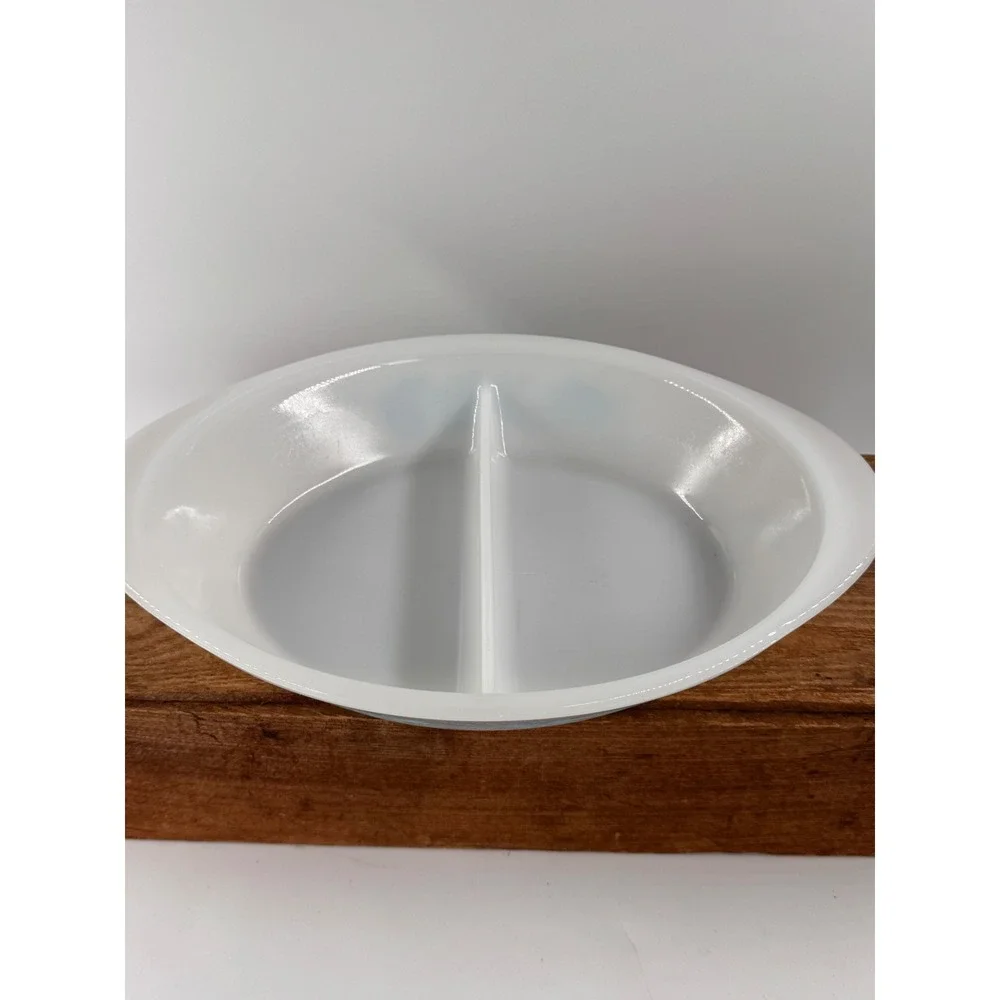 Pyrex Blue Thistle Divided Serving Dish Vintage Milk Glass Oval Casserole 1.5 Qt